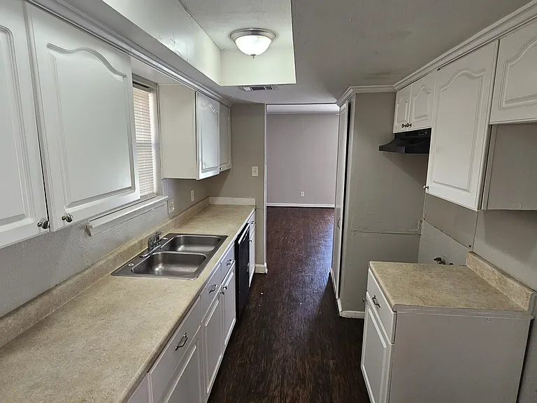 5118 Mauritz Dr — Photo 11