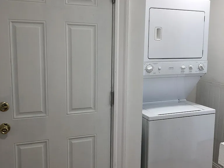 56 Portsmouth St #3 — Photo 23