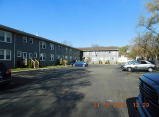 111 Hudson Ave, Pontiac, MI 48342