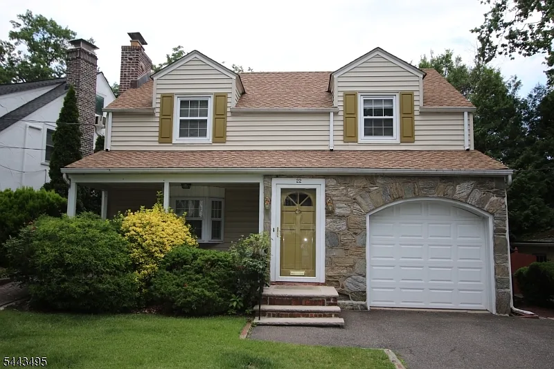 22 Sunset Dr