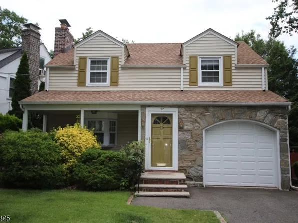 22 Sunset Dr, Millburn, NJ 07041