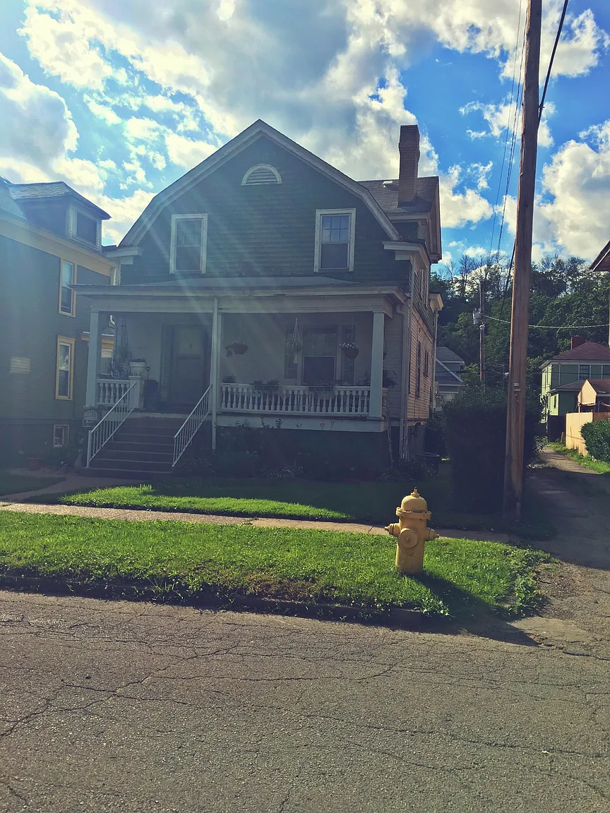 18 Byrd Ave photo 1