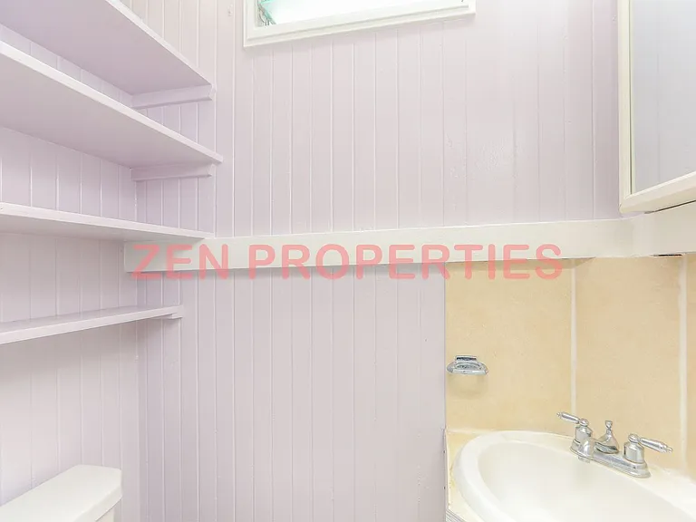 2361B E Manoa Rd — Photo 20