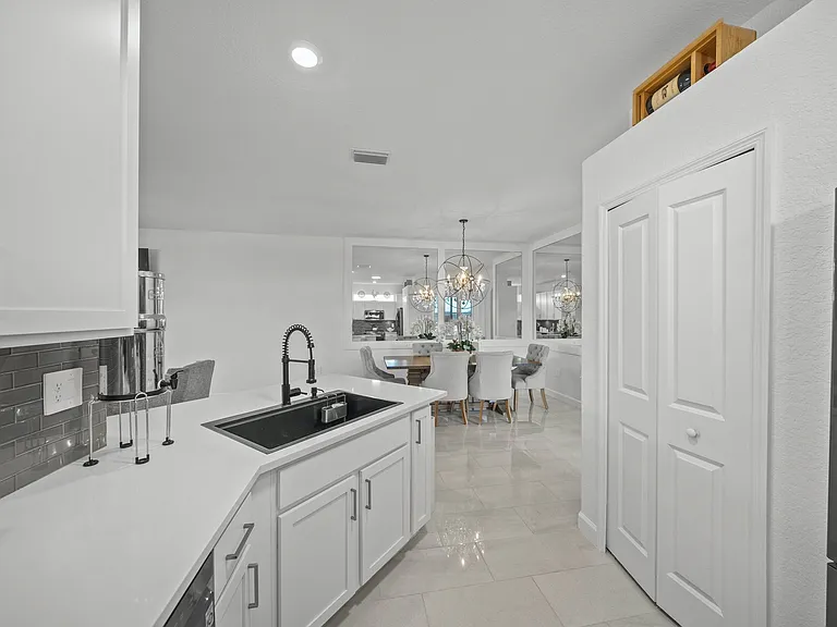15982 Clear Skies Pl — Photo 13