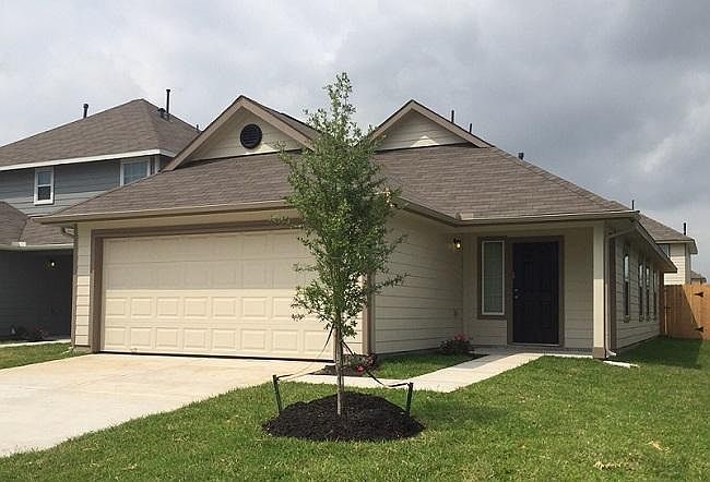 1st image of 5447 Latta Plantation Dr