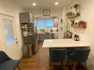 830 Mercer St, Philadelphia, PA 19125