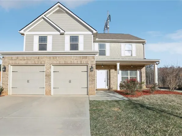 7991 Dawson Ln, Douglasville, GA 30134