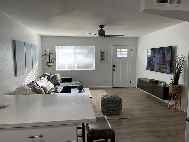 3944 E Earll Dr #2 — Photo 8