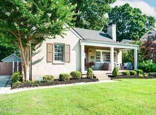4025 Elmwood Ave, Saint Matthews, KY 40207