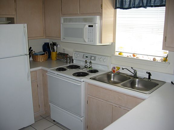 4th image of 7464 Sunset Harbor Dr APT 111