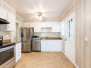 202 W Decatur St, Greenville, SC 29617