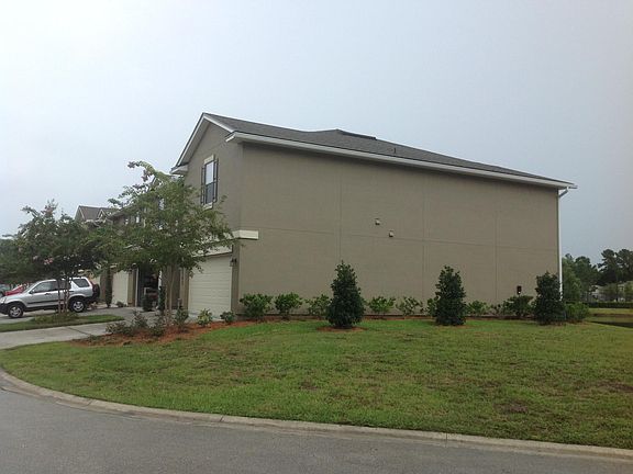3rd image of 503 Walnut Dr
