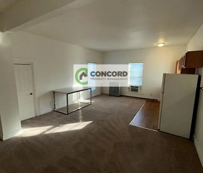 723 N Church St #4 — Photo 13