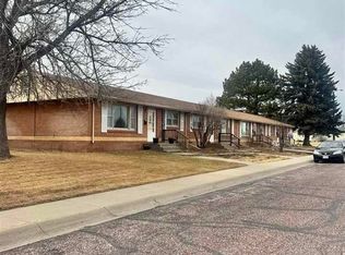2815 Langley Ave, Gering, NE 69341