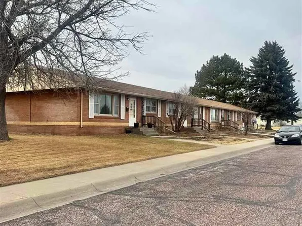 2815 Langley Ave, Gering, NE 69341
