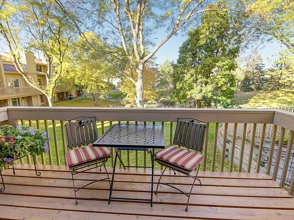 2nd image of 2737 Mackubin St APT 3
