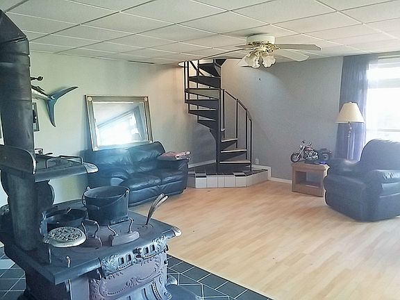 Family Room w/ Spiral Stairs