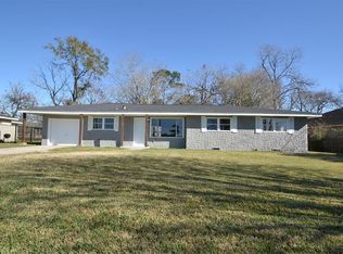 6914 Sandra St, Houston, TX 77028