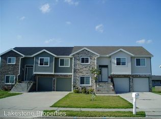 6410 Maywick Dr, Madison, WI 53718