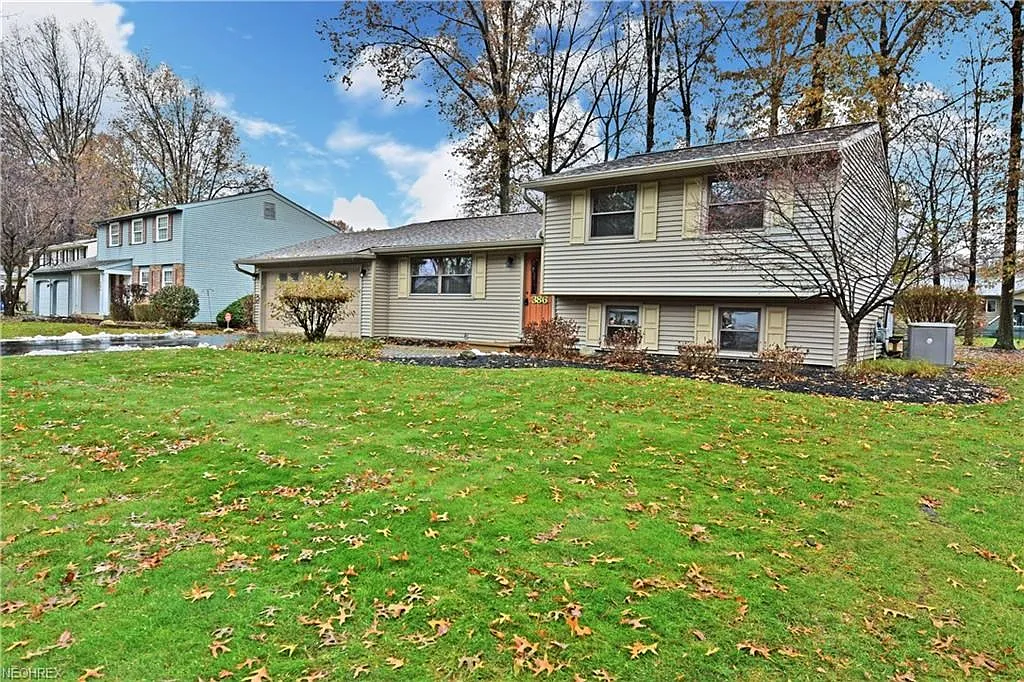386 Stahl Ave photo 1