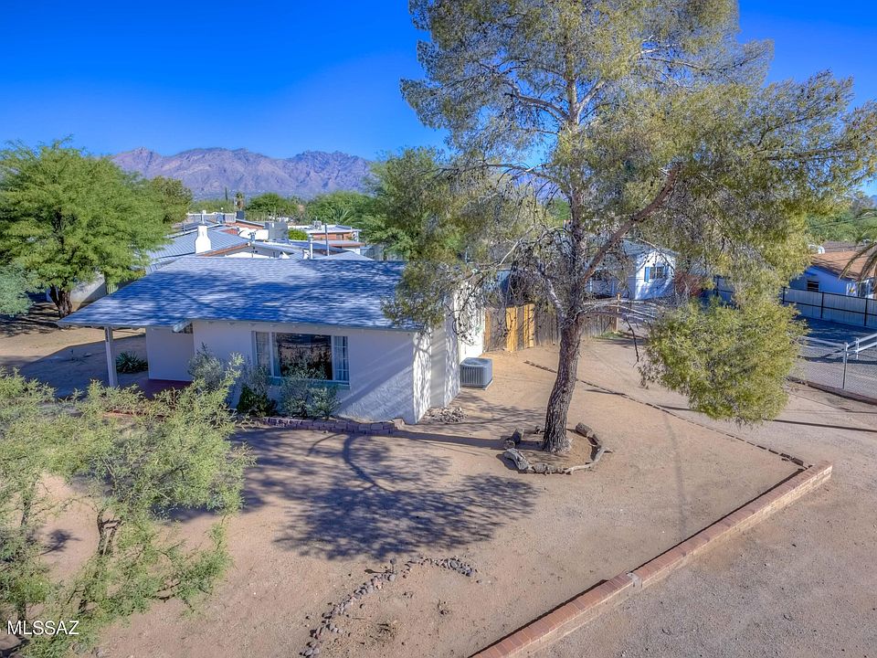 1st image of 700 N Catalina Ave