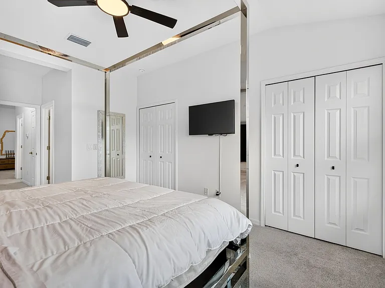 4064 Via Sienna Cir — Photo 24