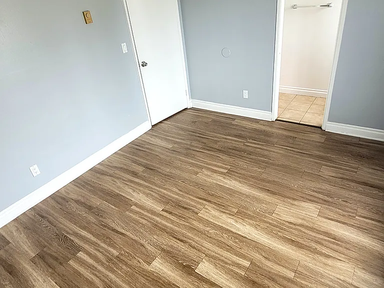 862 S Mollison Ave #10 — Photo 9