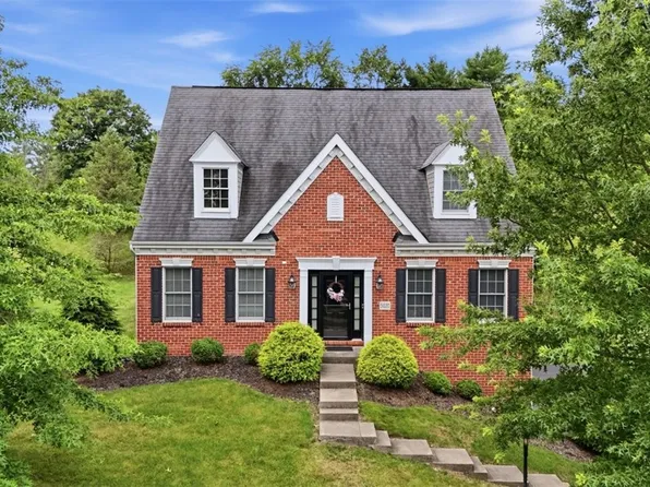 5020 Stags Leap Ln, Coraopolis, PA 15108