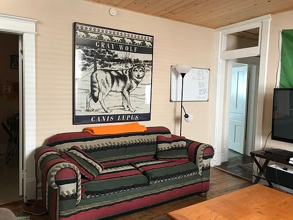 3rd image of 1625 Forest Ave #1