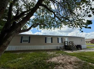 3913 Carlyss Dr, Sulphur, LA 70665