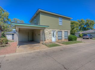 119 Carriage Square Dr, Bossier City, LA 71112