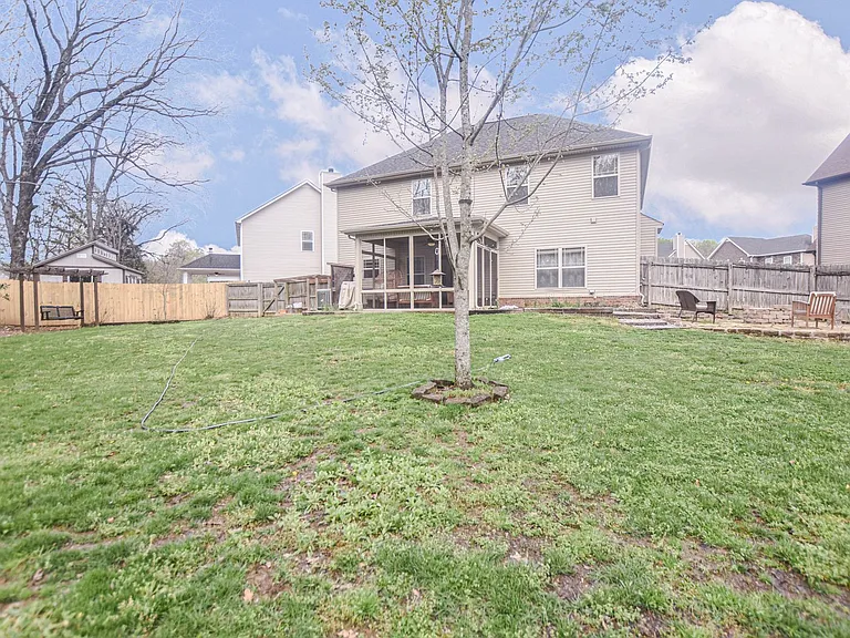 1296 Brigade Dr — Photo 18