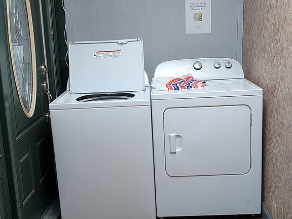 5th image of 828 3rd Ave APT 2