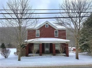 1044 Indian Creek Valley Rd, Indian Head, PA 15446