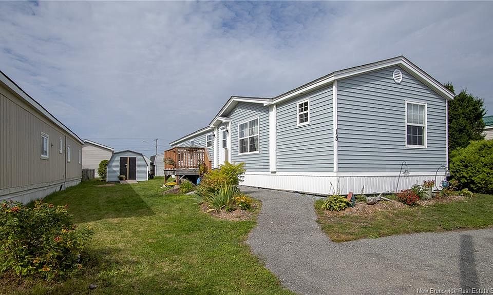 1st image of 15 Dwayne Ave