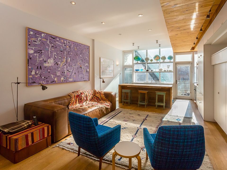 1st image of 682 President St #4