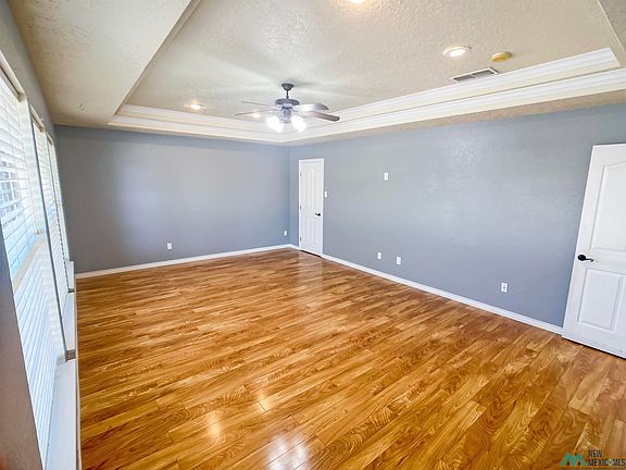 4th image of 2416 Northglen Dr