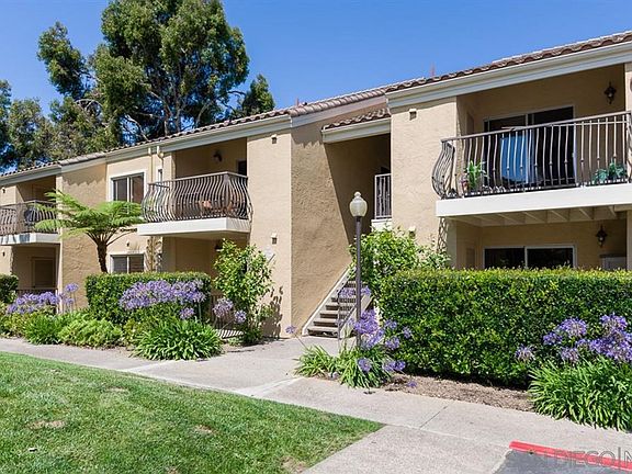 2nd image of 8440 Via Mallorca Unit 222