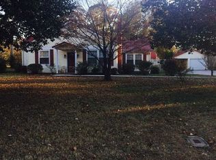1037 W Washington St, Athens, AL 35611