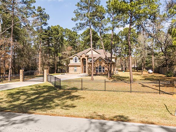 3rd image of 22306 Baneberry Rd