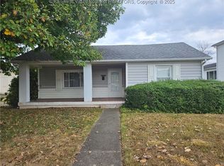 2036 Grant Ave, Saint Albans, WV 25177