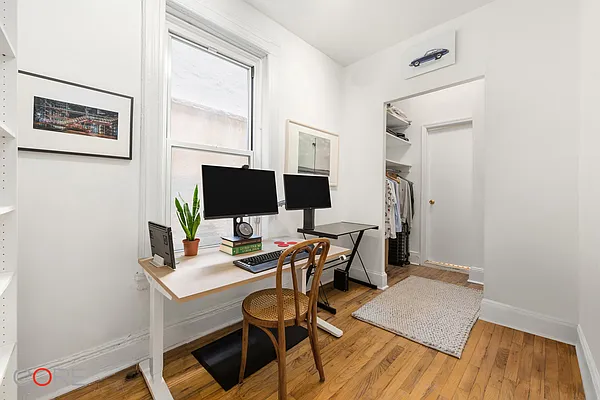 Rented by CORE | media 4