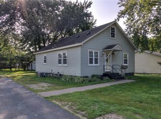 319 6th St W, Altoona, WI 54720