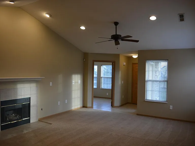 4325 Scenic View Dr — Photo 15