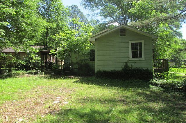 2nd image of 2529 Coronet Pl