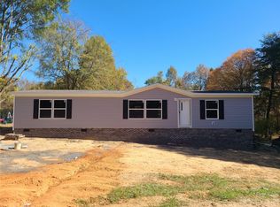 127 Overcash Rd, Troutman, NC 28166