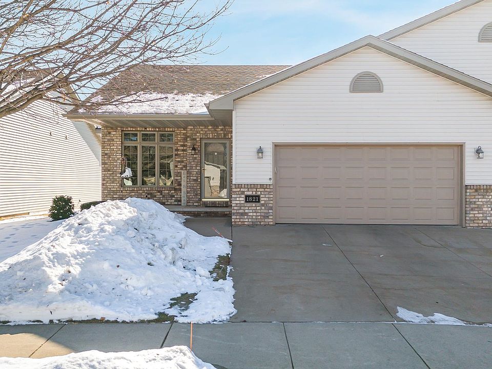 1st image of 1821 E Sylvan Ave