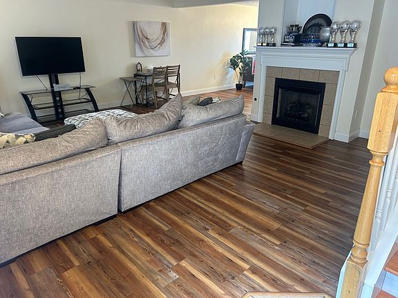 3rd image of 395 Tall Oak Blvd
