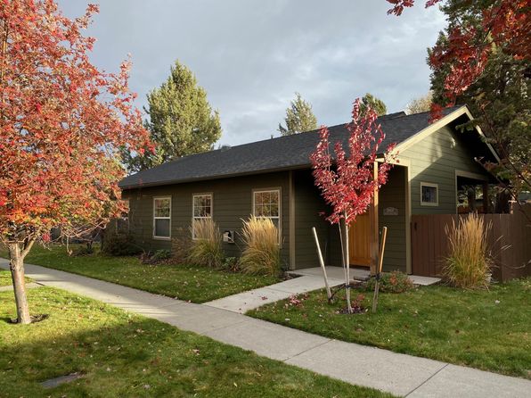 20637 Honeysuckle Ln