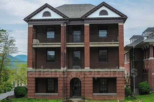 356 Walnut Ave SW #F Photo 1